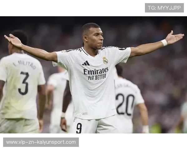 佩德里禁区补射完成梅开二度